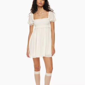 Aritzia white babydoll puff sleeve dress, size small, only worn once!